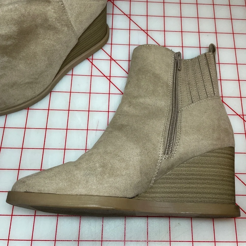 Ankle boots - Picture 3 of 4